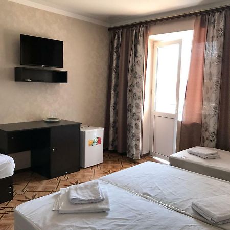 Hotel Ainar Gagra Exterior foto