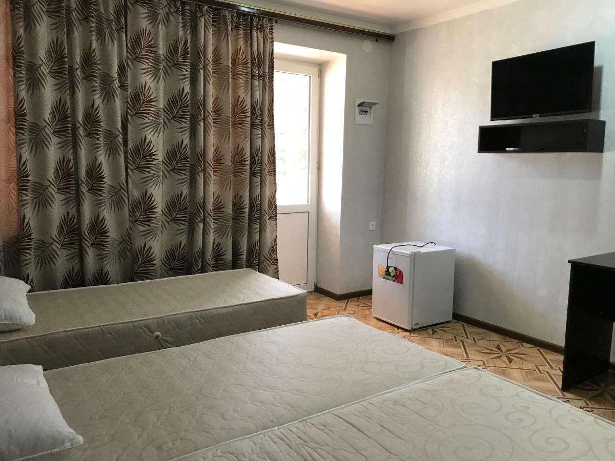Hotel Ainar Gagra Exterior foto